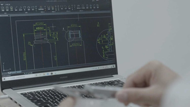 Pregled geometrije plastenke v programski opremi CAD